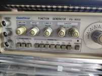 Vários aparelhos de eletrónica raros