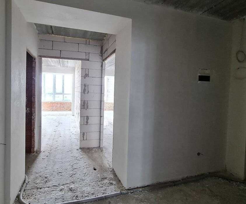 Продаж 1к Автобіографя
Будинок зданий .
Площа-45м²
П 9/11
+переуступка