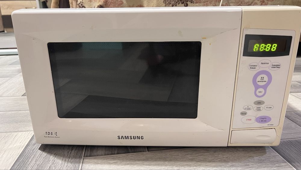 Продам мікрохвильову піч