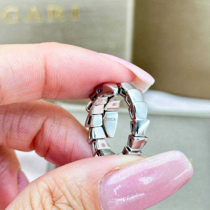 ТОП Каблучка BVLGARI SERPENTI VIPER 358645 Кольцо Булгари Змея