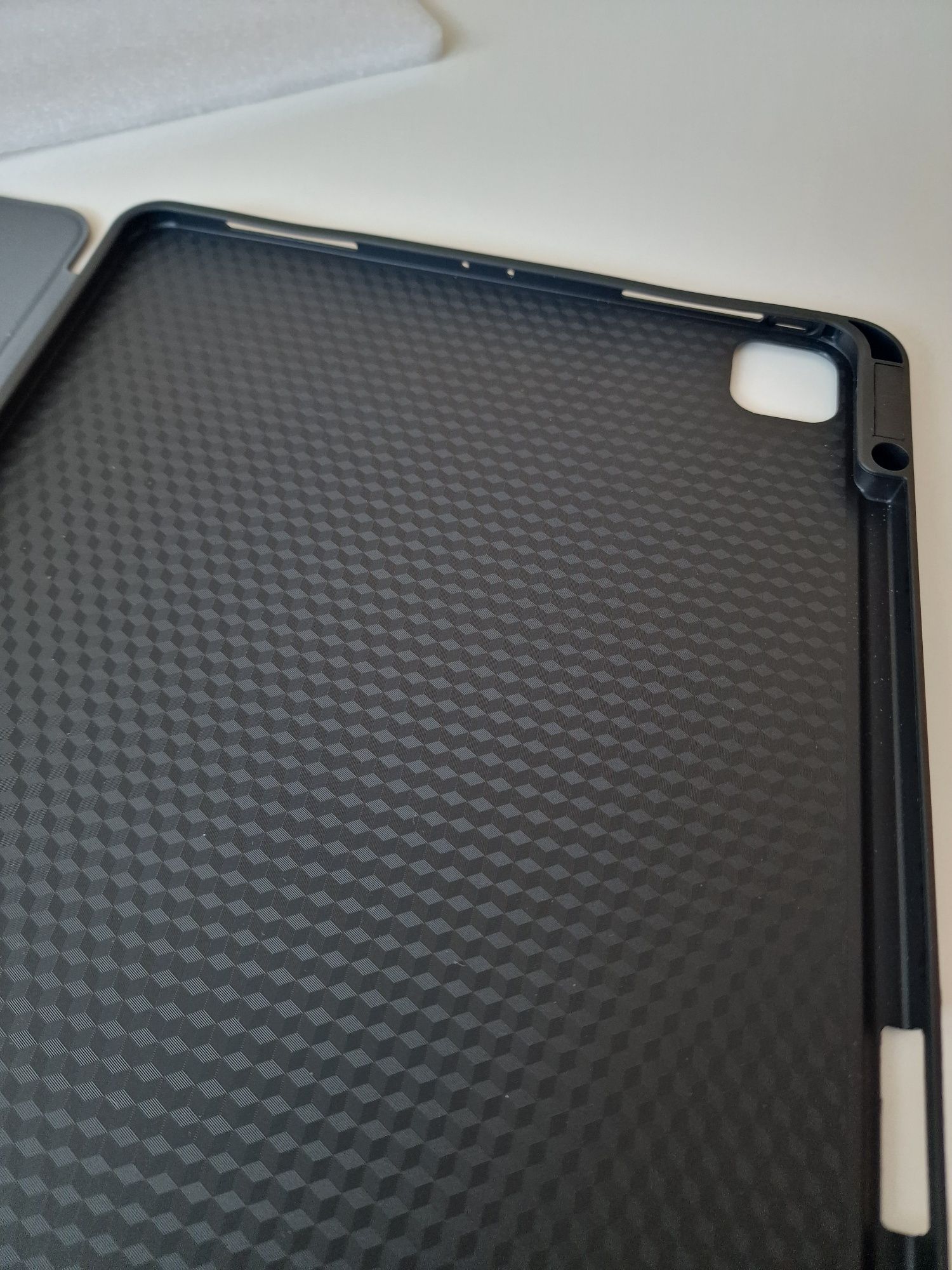 Etui Apple iPad 13"