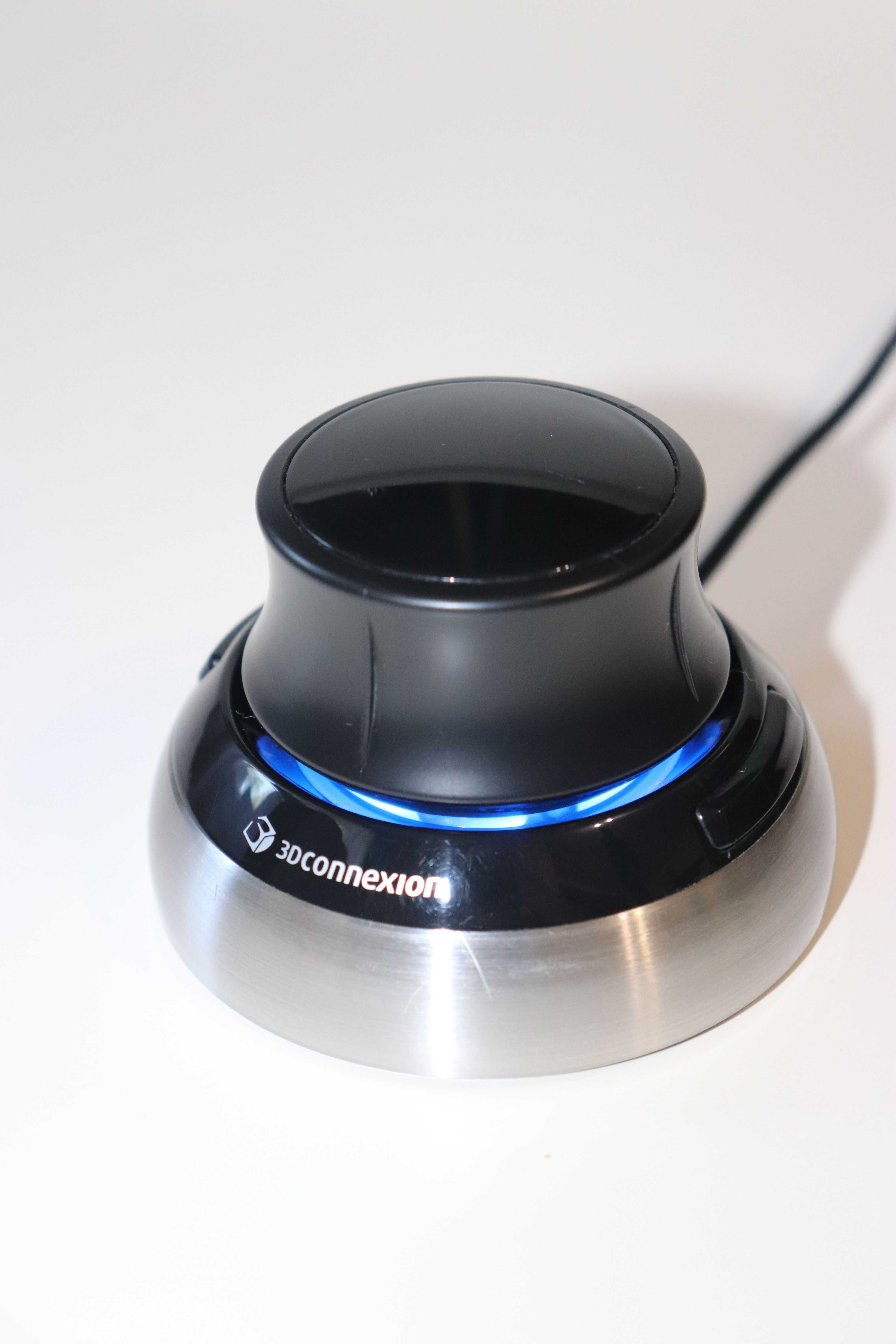3D, CAD маніпулятор миша 3Dconnexion SpaceMouse Compact (3DX-700059)