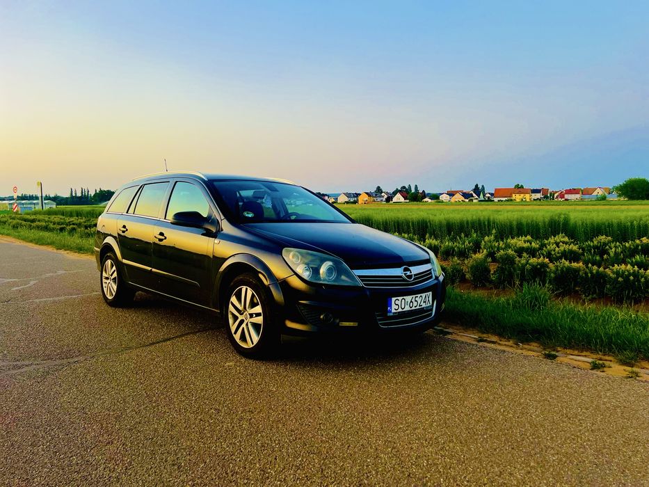 Opel Astra H 1.9 cdti uszkodzony silnik