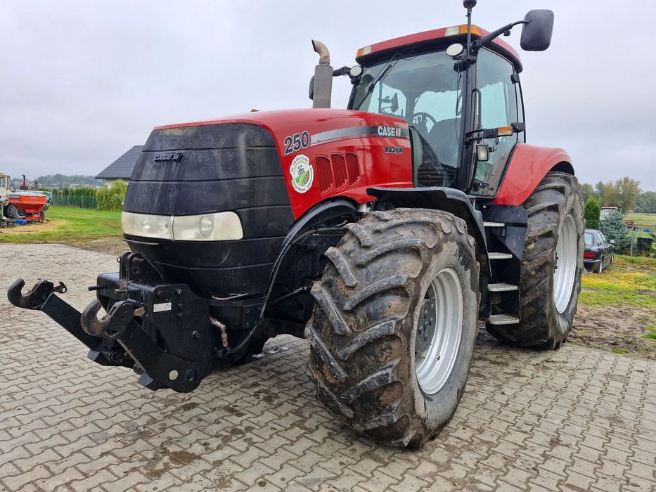 Case IH Magnum 250  Sprawdzony, Biegi pełzające przedni tuz