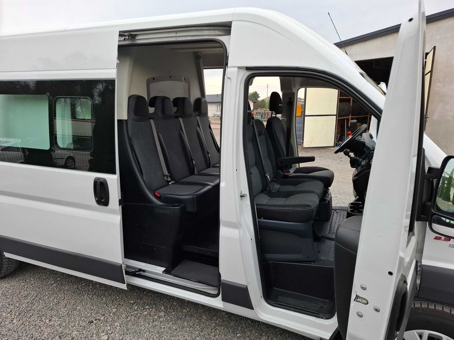 Wypożyczalnia busów brygadówka