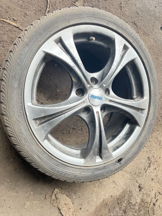 Комплект литые диски ALUTEC STORM W7 R17