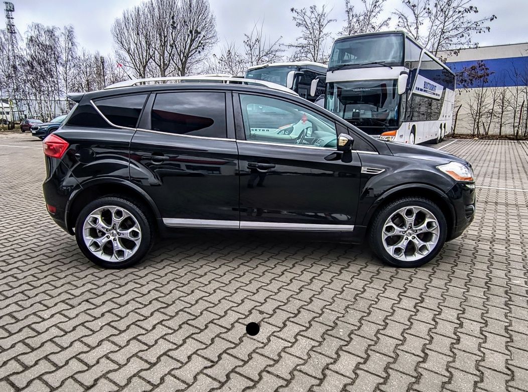 Ford Kuga INDIVIDUAL,4*4,najbogatsza wersja,bardzo ładna,hak