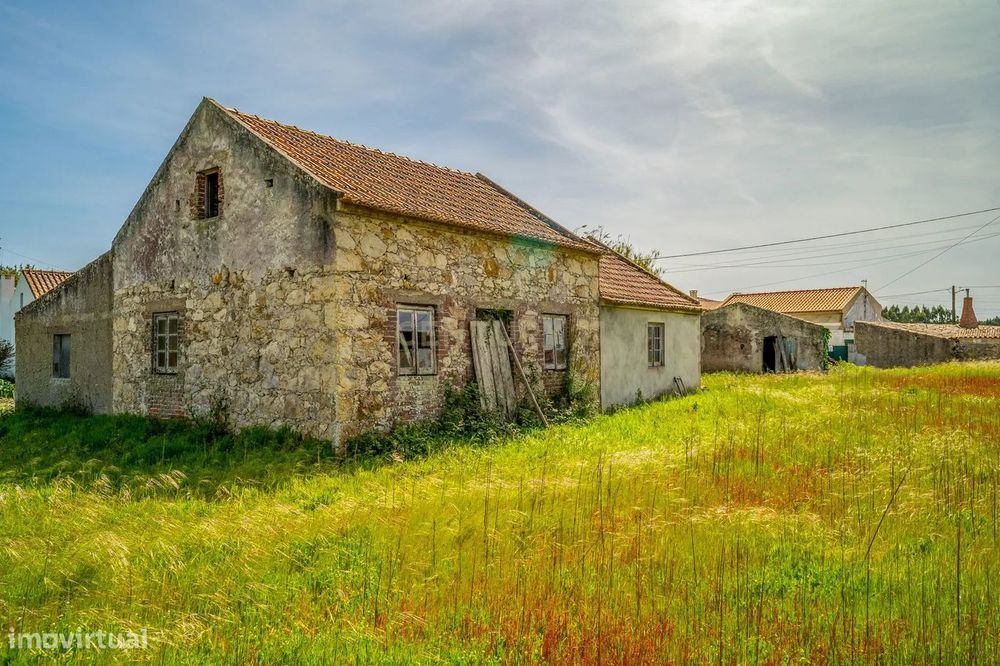 Moradia Isolada em Casais da Espinheira, Serra do Bouro