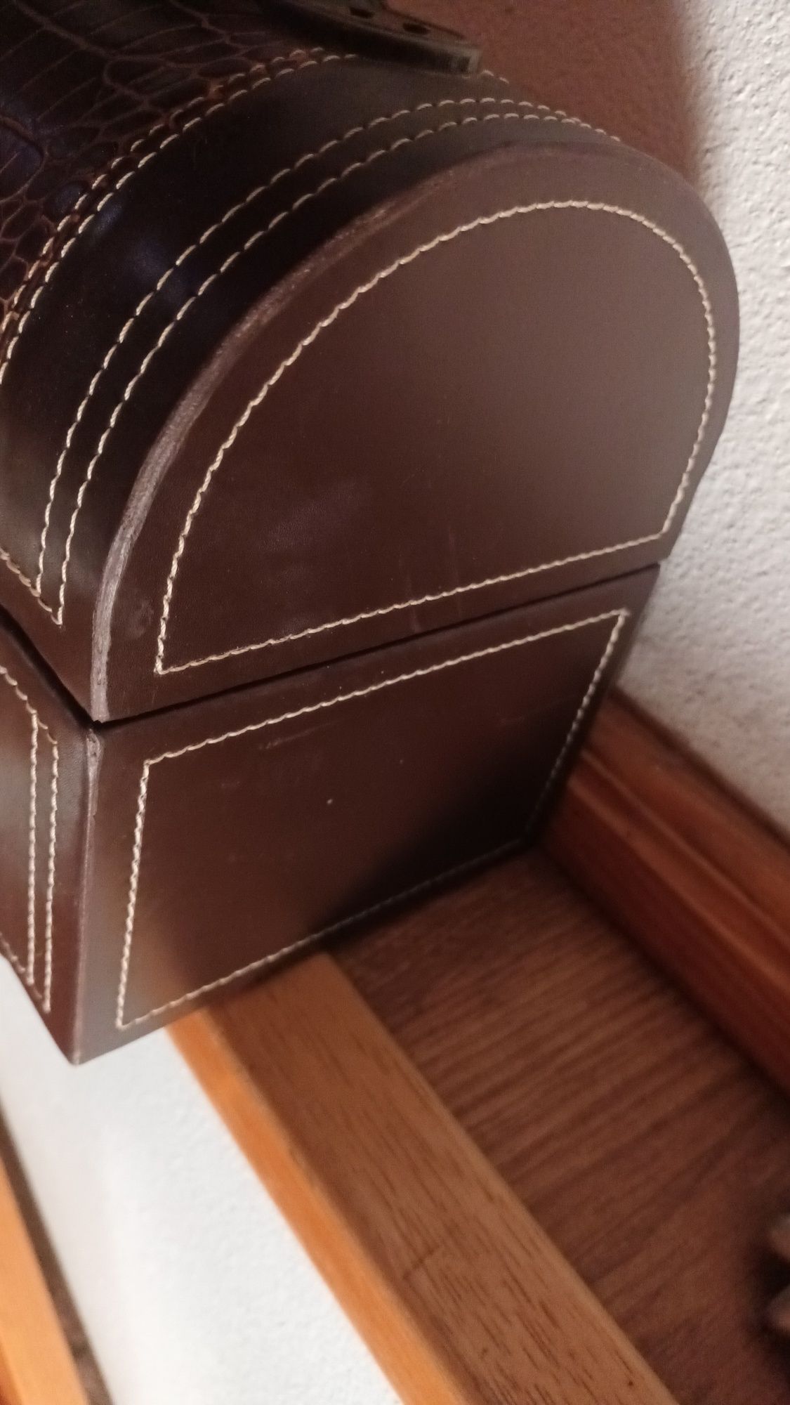 Bau decorativo  ou de joias