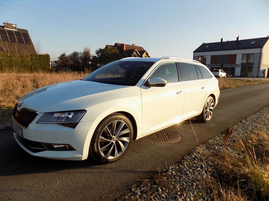 Skoda Superb 2.0 TDI 150 km Lurin&Klement