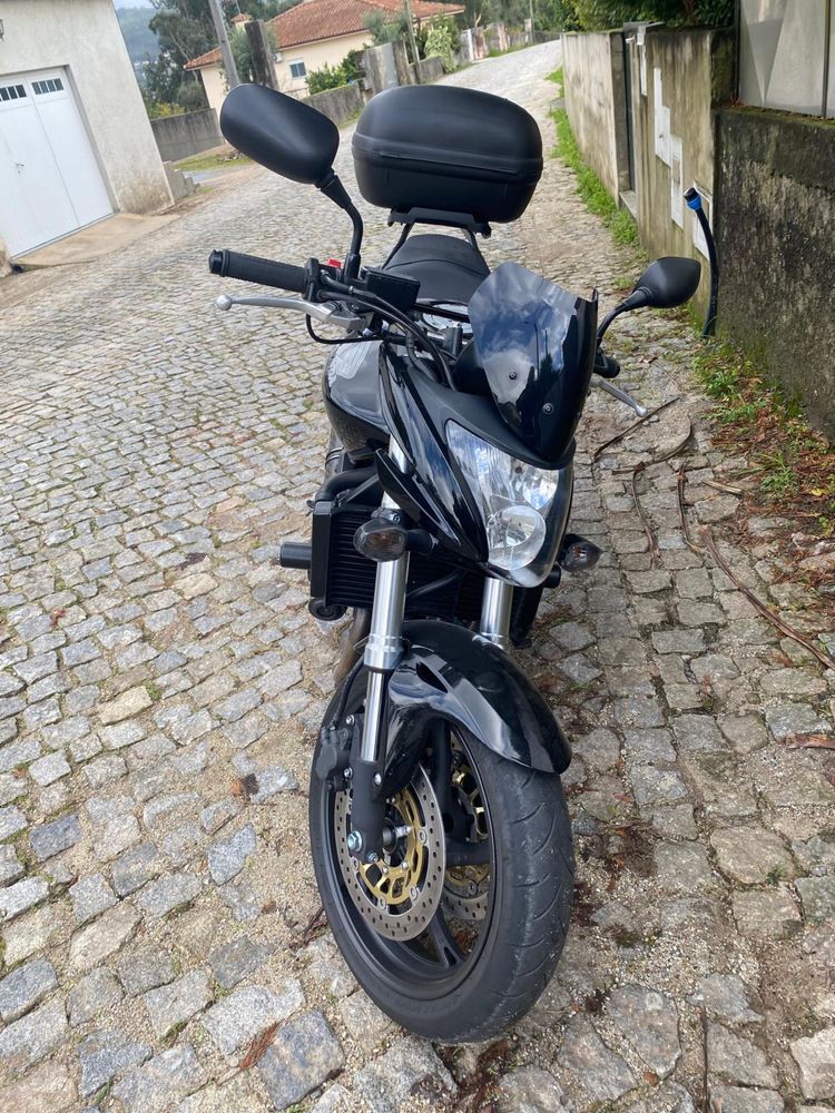 Hornet 600 Aceito troca