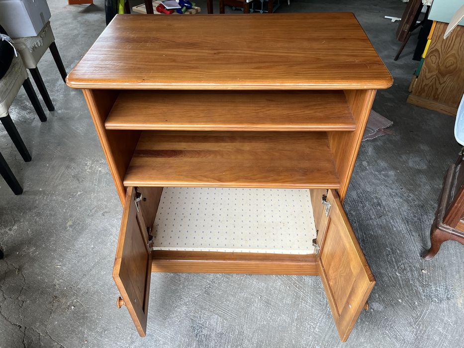 Movel apoio televisao