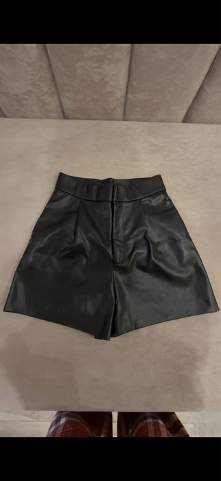 Шорты zara кож зам размер s