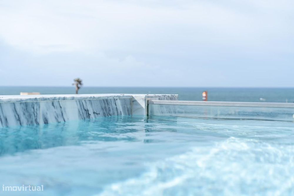 Moradia T4 + 1 com jardim, Costa da Guia, Cascais