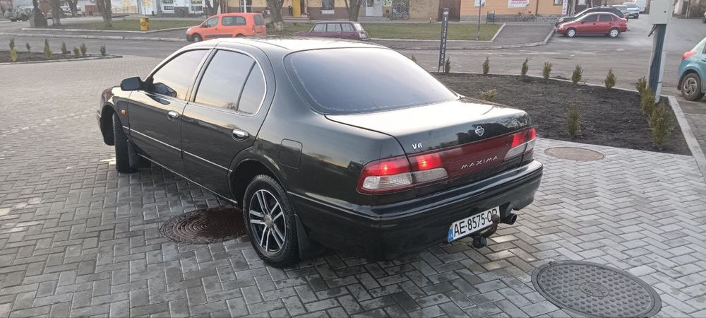 Nissan Maxima A32 3.0 V6