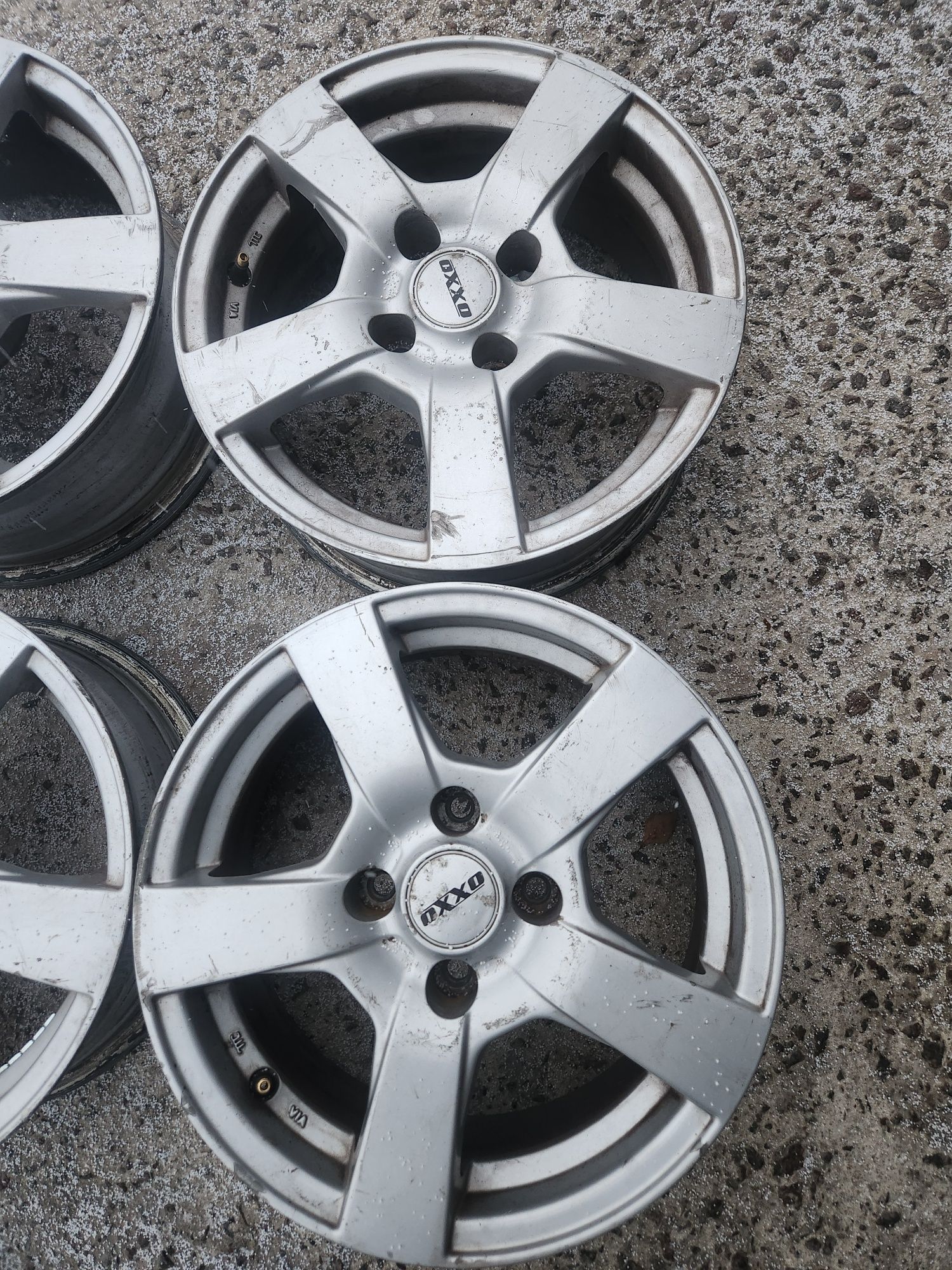 Диски легкосплавні Peugeot пежо 4/108 R15