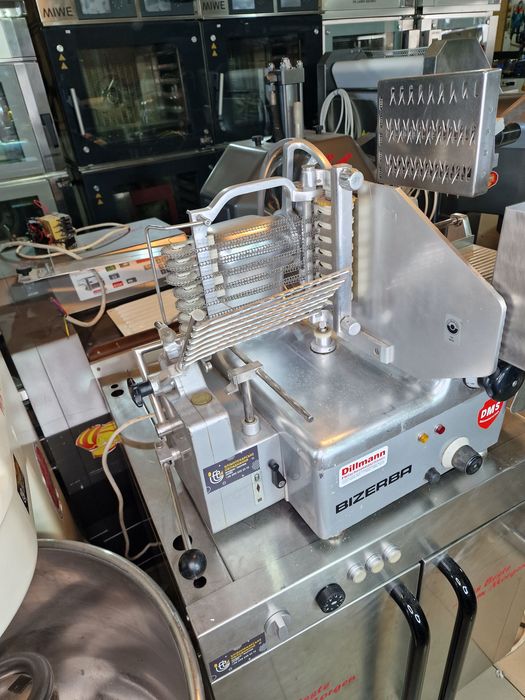 Слайсер Bizerba  NEU профессиональный полуавтомат  із Німечинни