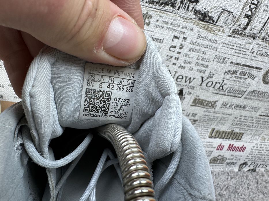 Кроссовки Adidas Ozrah Розмір 42 Original Взуття