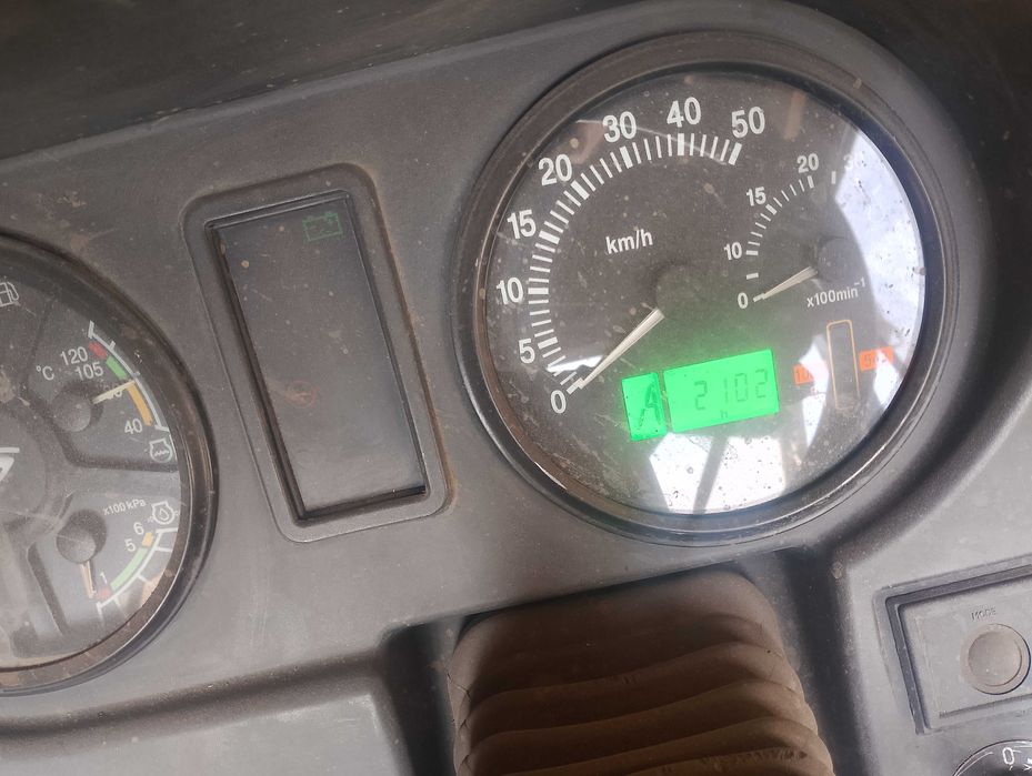 Продаєця МТЗ 892.2