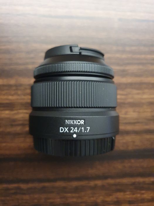 Lente Objectiva Nikon Nikkor Z DX 24mm f/1.7