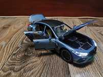 Металева модель BMW M8 1/24 масштаб корекційна
