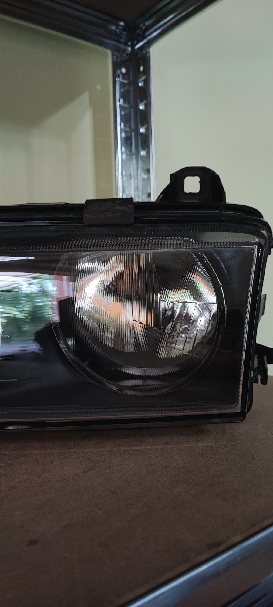 BMW E36 Lampy ZKW H7 NOWE Szkła Regeneracja Reflektory Piękne Super!