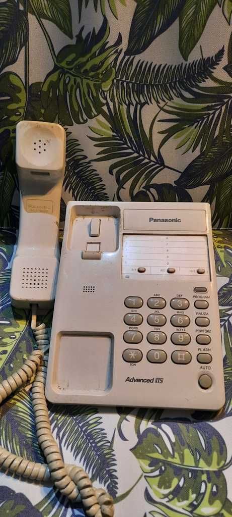 stary telefon panasonic