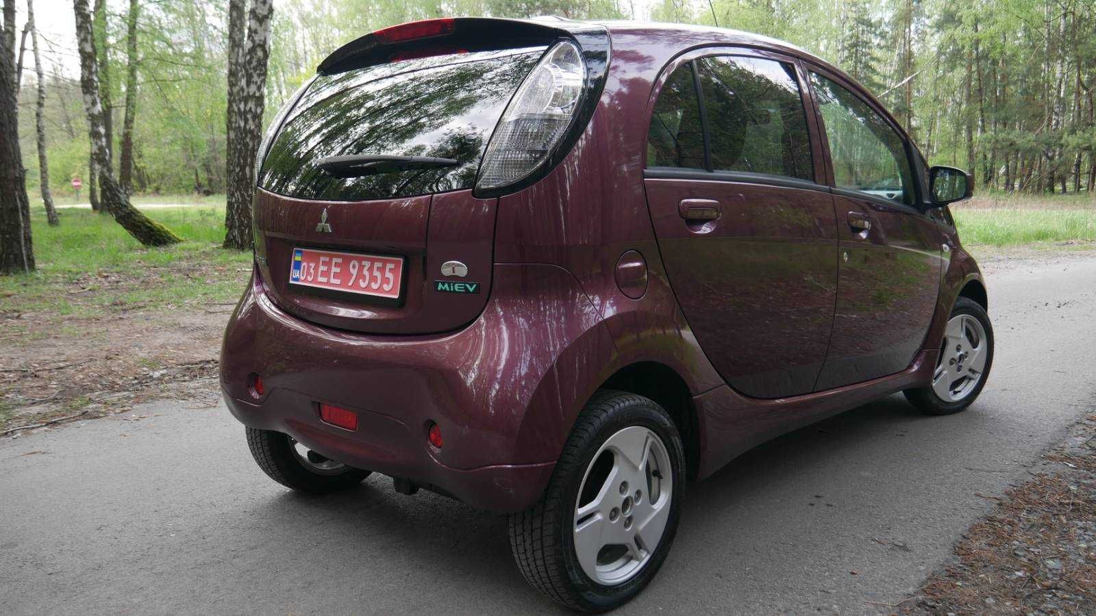 Mitsubishi imiev чудовий електромобіль,запас ходу 120+ км