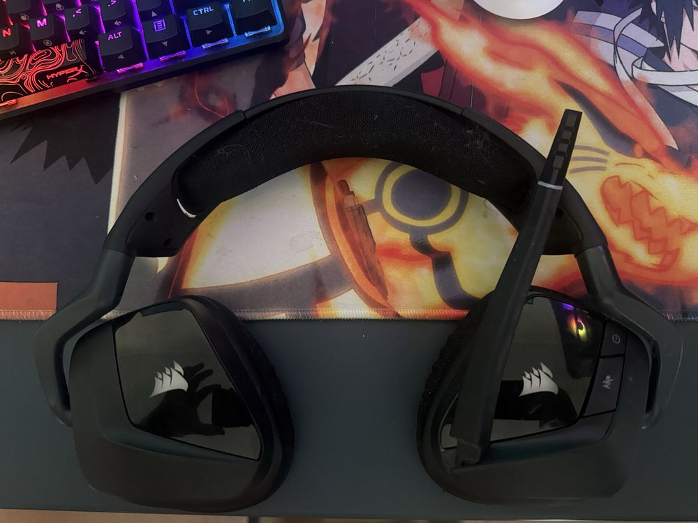 Vendo Corsair Void Rgb wireless