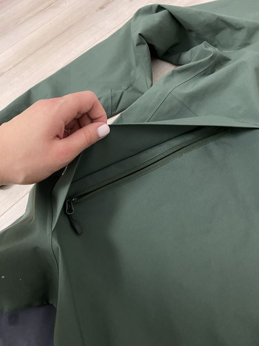 Куртка Haglofs жіноча трекінг вітровка нова оригінал waterproof Tjarn