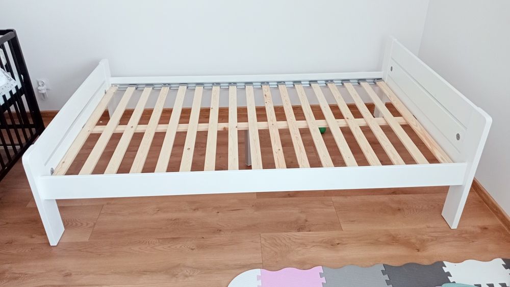 Łóżko drewniane 120x200