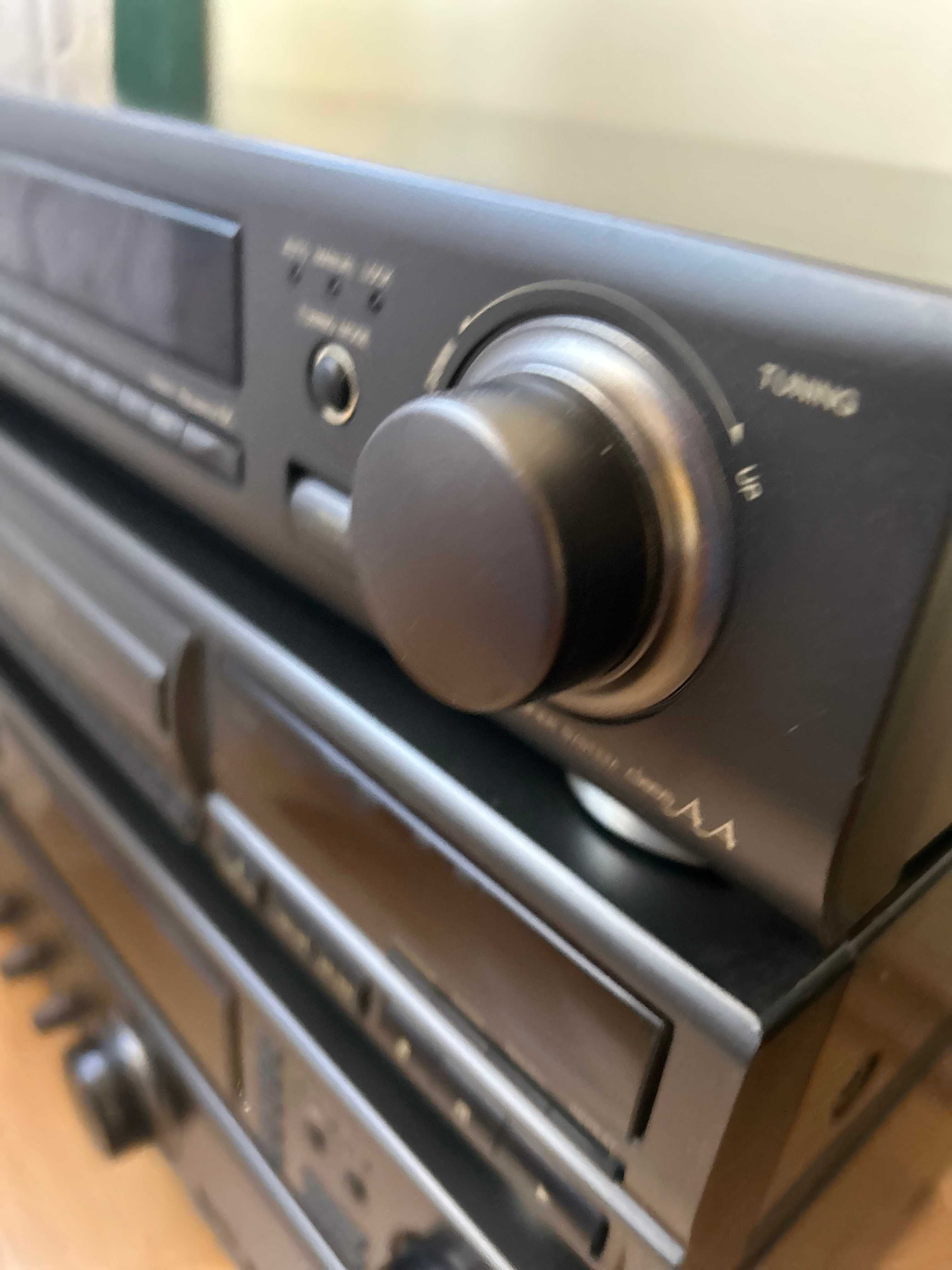 Wieża segmentowa Technics (4 segmenty) - sprzedam tylko w komplecie