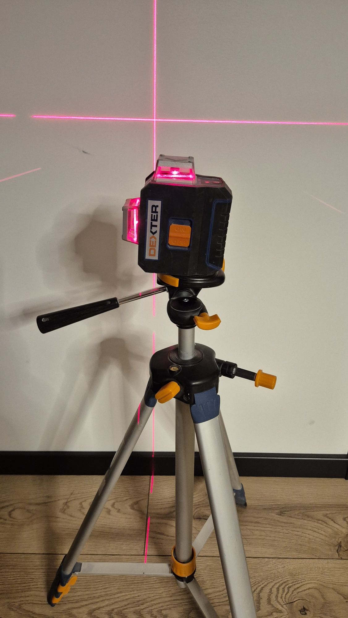 Poziomica laserowa Dexter 360 NL360-2