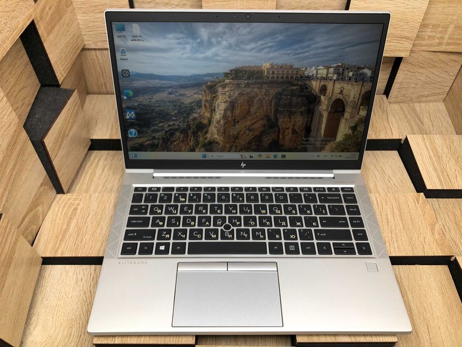 №5168 Ноутбук HP mt46 14" FHD IPS/3 Pro 4450U/8Gb/SSD256Gb