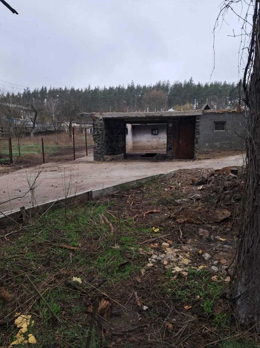 Продам ділянку (11сот) з будинком біля Києва. Будуй свій дім мрії!