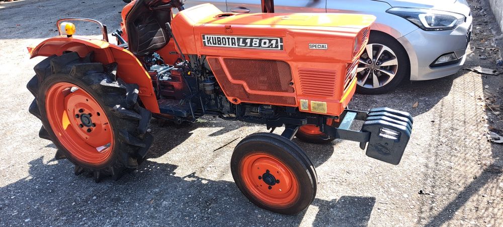 Trator Kubota L1801 20cv