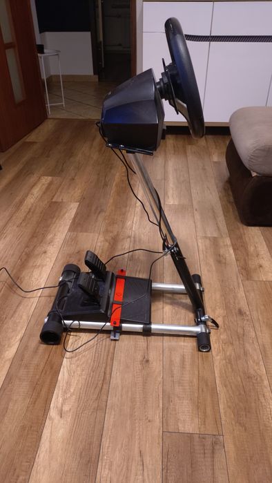 RWA: Racing Wheel Apex Kierownica Wyścigowa + stojak PS4/PS5