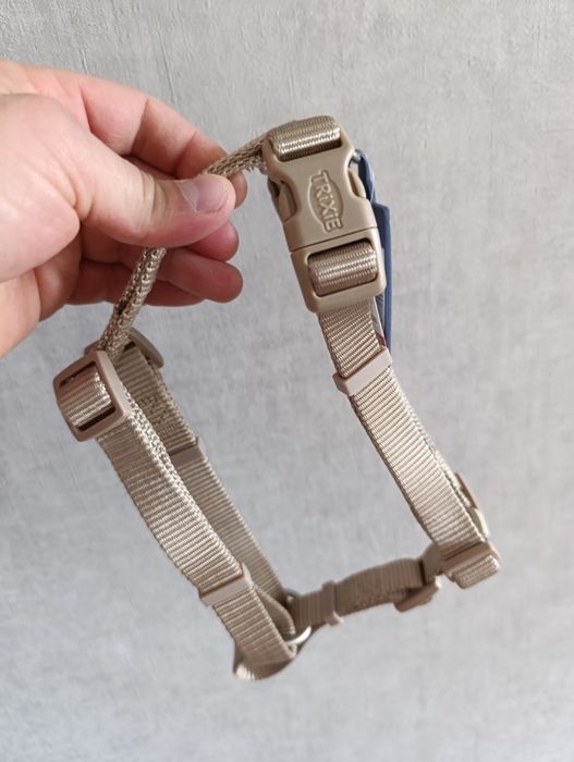 Шлейка  Trixie для собак средних пород