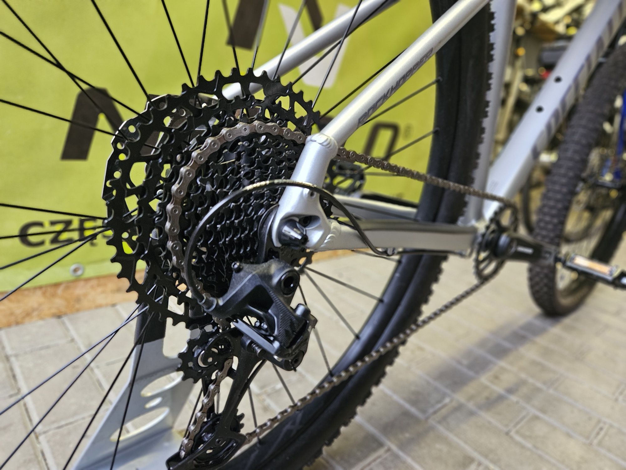 SPECIALIZED Rockhopper sram SX 1x12 rock shox Judy