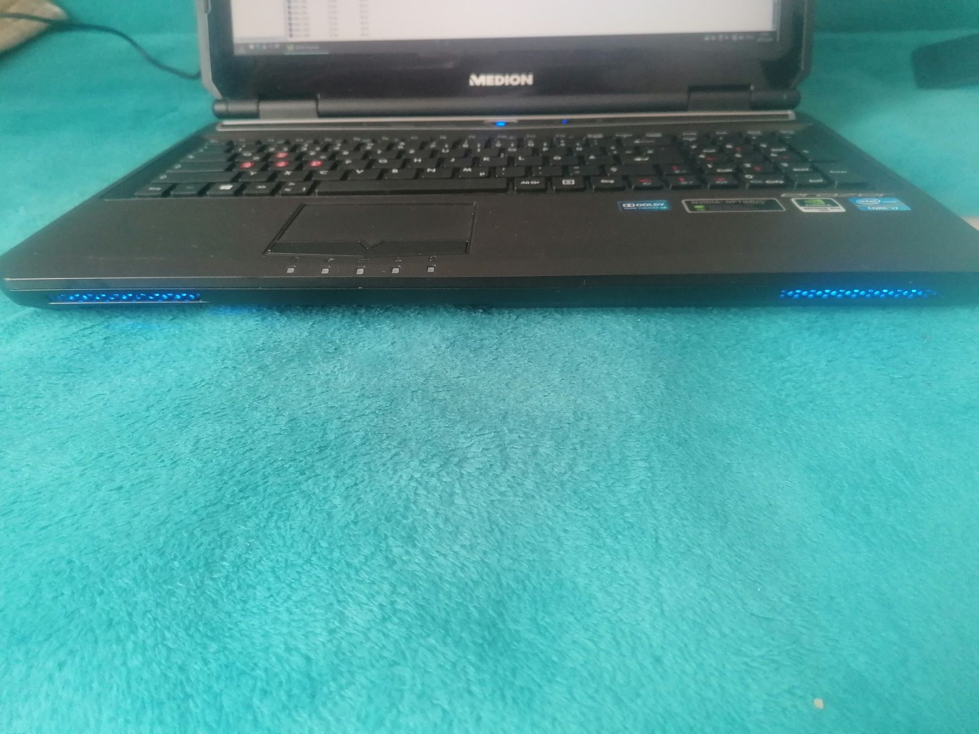 Ігровий Ноутбук 15.6" Medion Erazer X6825 8/750Gb