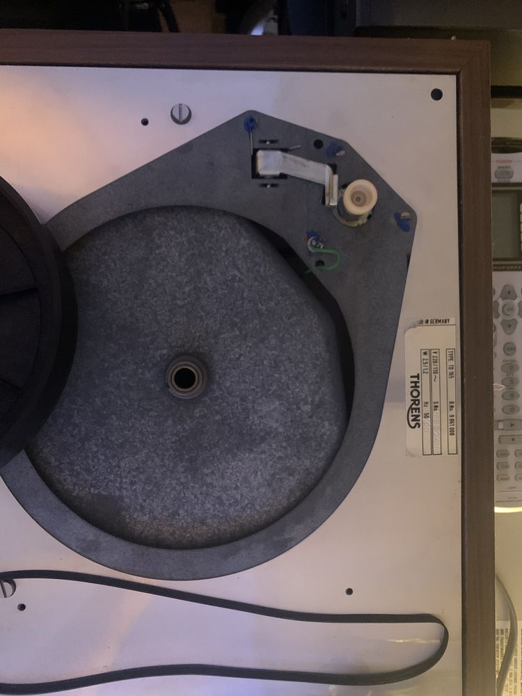 Gira discos Thorens