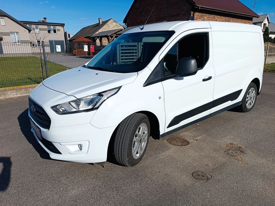 Ford Transit Connect  przebieg 7tyś wersja długa 3 osobowa Vat 23% OKAZJA