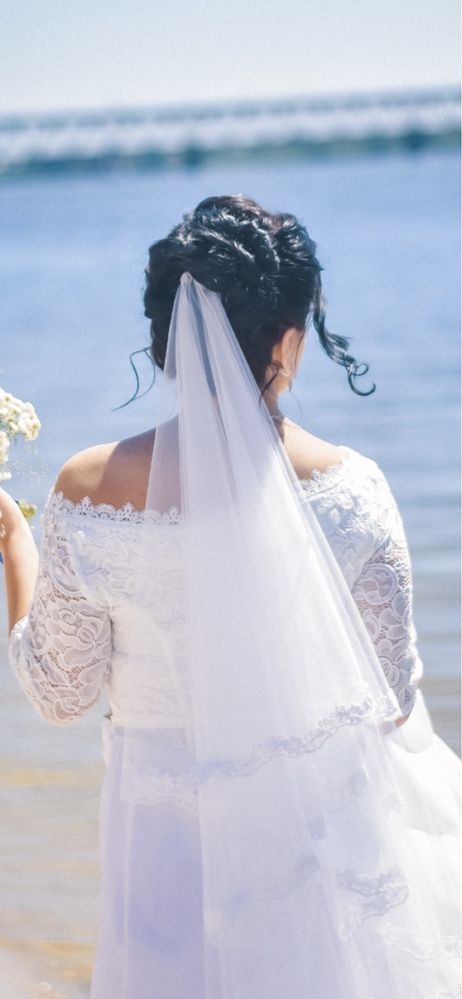 Платье , фата,туфли ,свадебное платье,весільна сукня