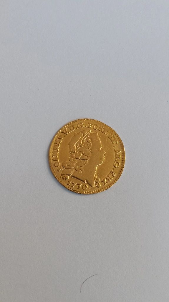 Moeda de ouro meio escudo 1730. D. João V
