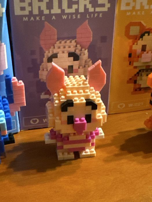 Lego фігурки зібрані