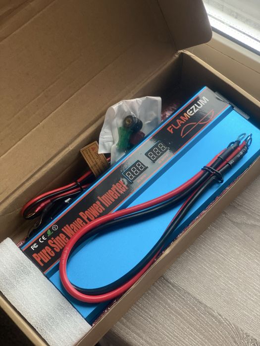 Інвертор Flamezum перетворювач 12V в 220V, 1200/2400W, чистий синус