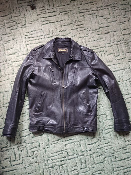 Куртка шкіряна ( L)