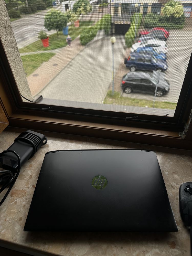 HP Pavilion Gaming 15-ec2xxx