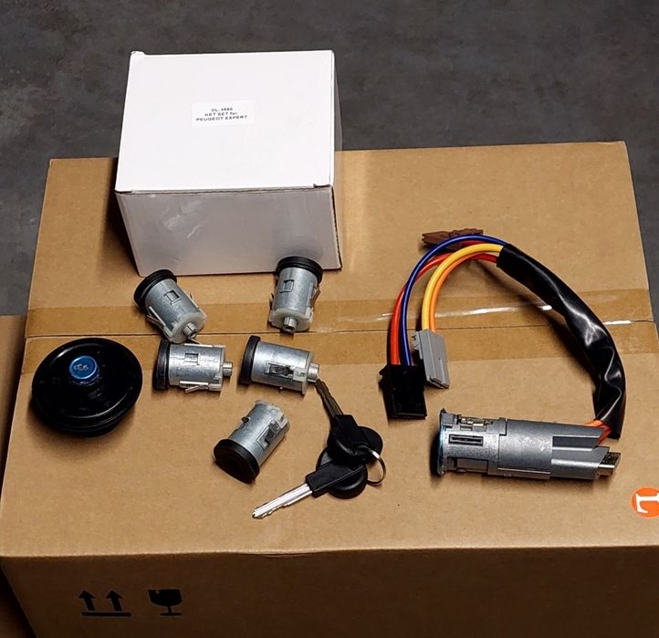 Замки Личинки Замок Фиат Скудо Джампи Експерт Fiat Scudo Jumpy Expert