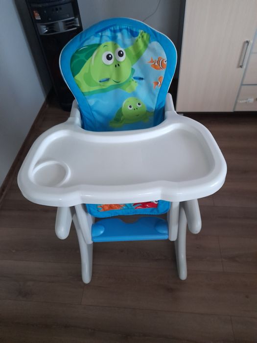 Krzesełko do karmienia dziecka